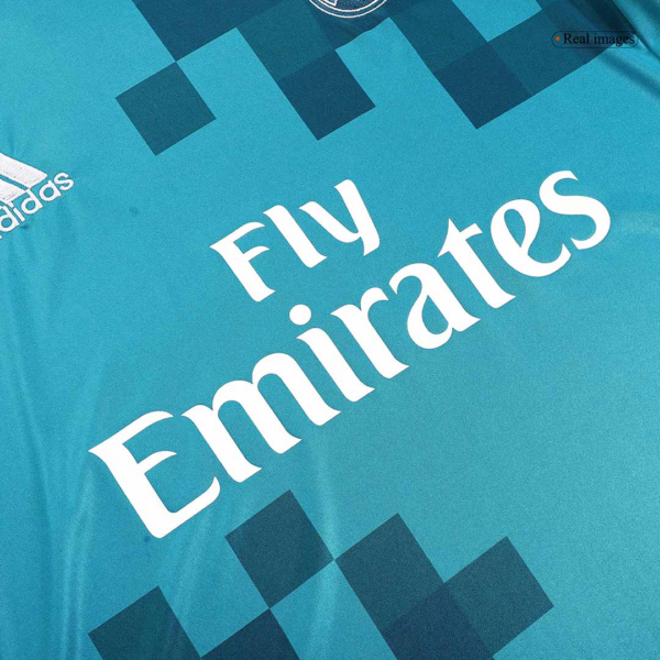 Real Madrid Retro Long Sleeve Third Jersey 2017/18 - Image 5