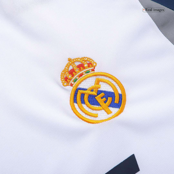 Retro Real Madrid Home Jersey 2000/01 - Image 8