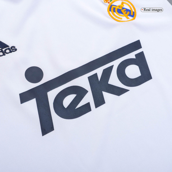 Retro Real Madrid Home Jersey 2000/01 - Image 9