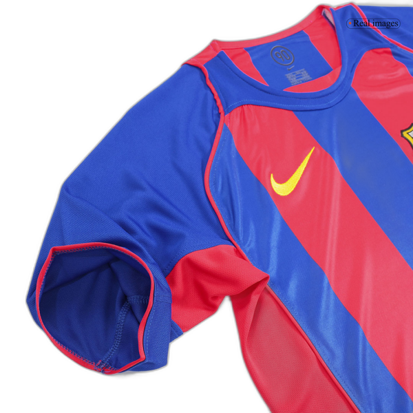 Barcelona Retro Jersey Home 2004/05 - Image 8